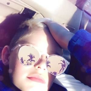 Meet your Posher, Samuel